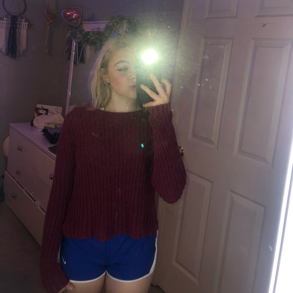 Aeropostale cropped sweater - Picture 2 of 4